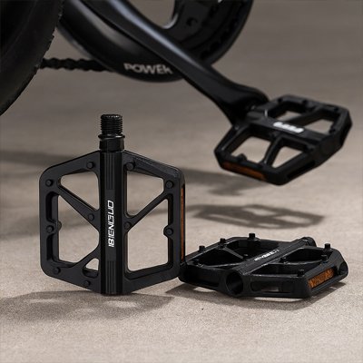 Pédale vélo noir